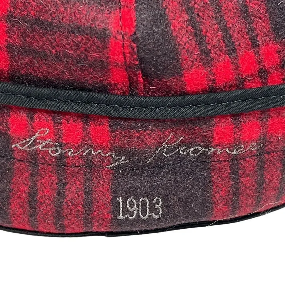 Stormy Kromer “the button up” red and black wool blend hat
